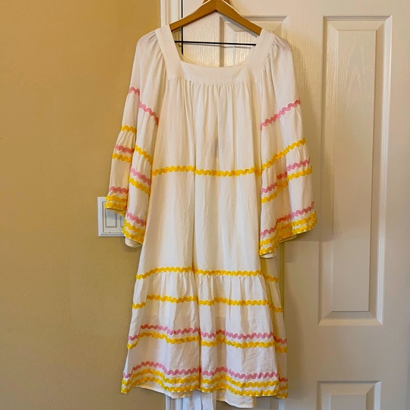 - White Multi print dress with flared arms - Picture 1 of 7